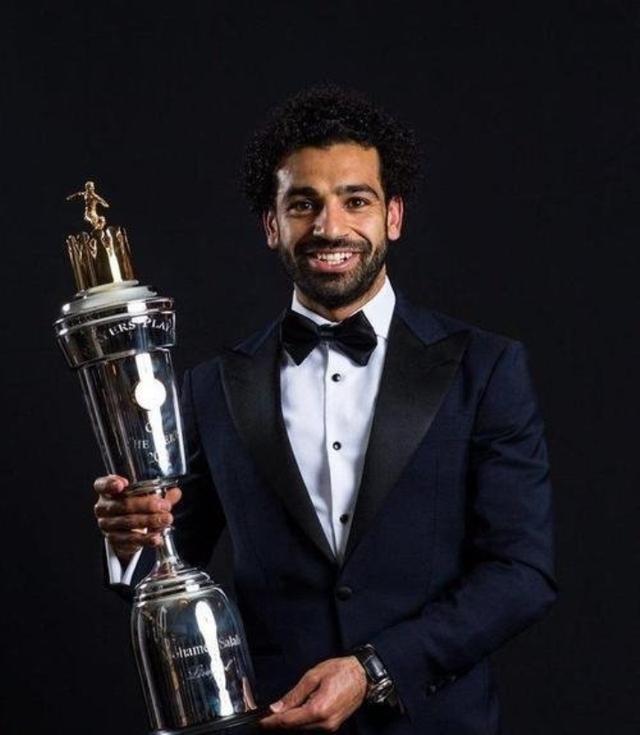  萨拉赫重返赛场，持续失利首场状态出色，德国队观众沸腾！全场沸腾不已