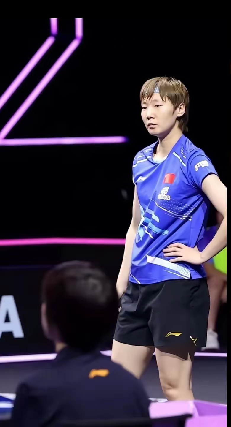 王曼昱赛点兑现，切尔西淘汰罗马晋级四强，主帅激动落泪的简单介绍